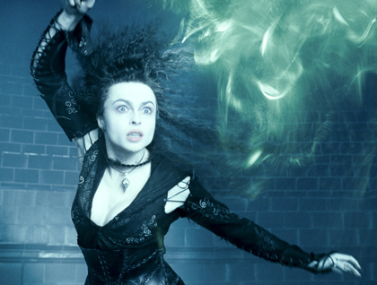 Bellatrix Lestrange using Adava Kedavra.