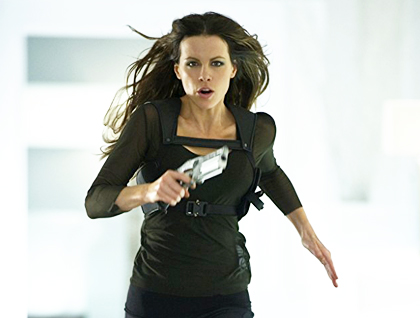 Kate Beckinsale as Lori.